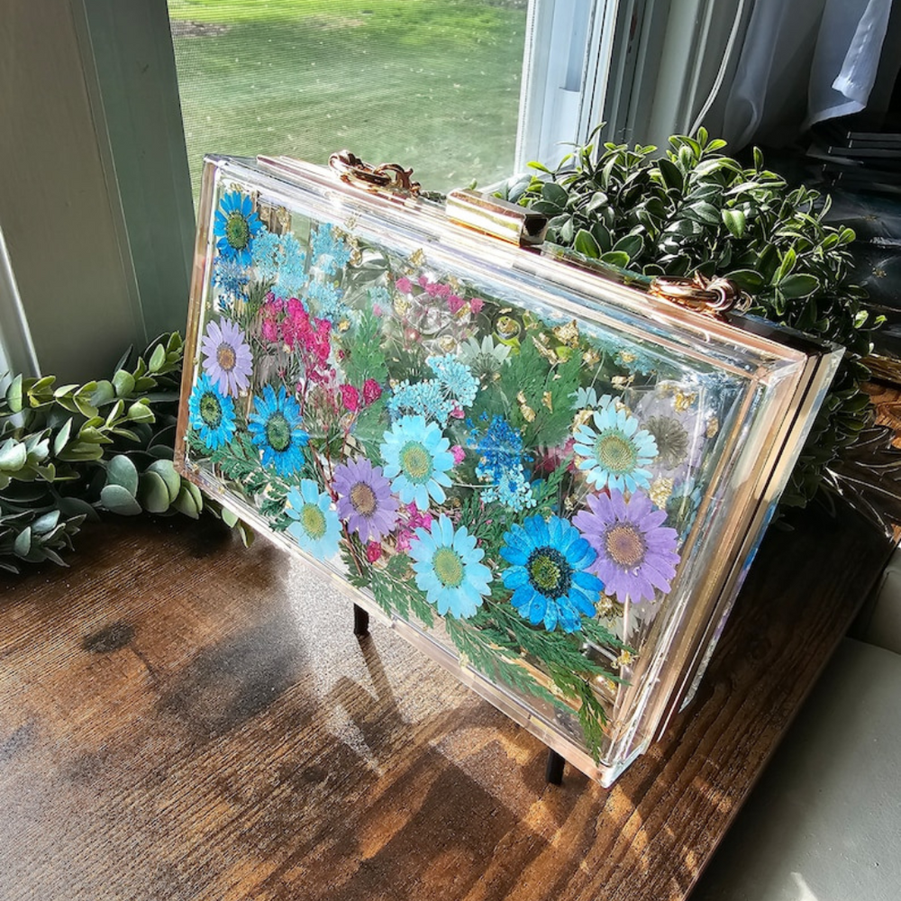 Epoxy Floral Clutch