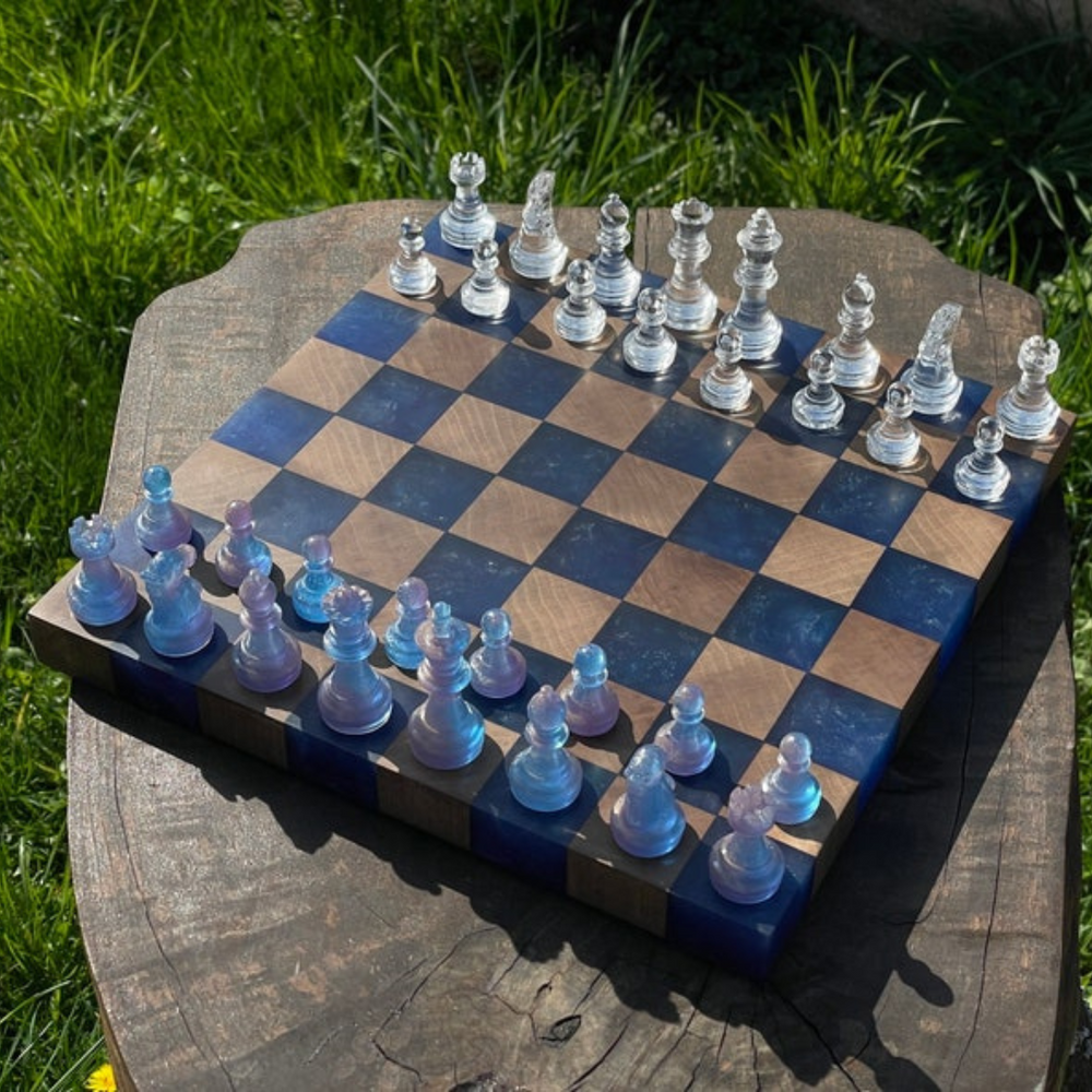 Luminous Epoxy Resin Chess Set