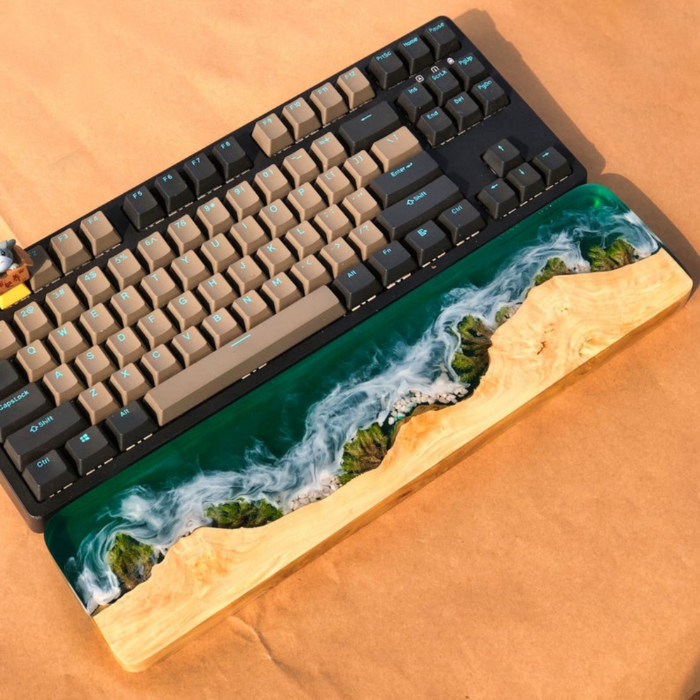 Green Epoxy Beach Wrist Rest