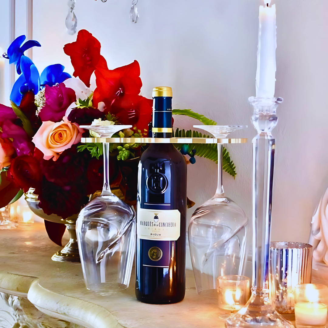 Moonstone White/Black Epoxy Wine Glass Holder