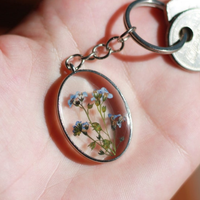 Real forget-me-nots Epoxy Keyrings thumbnail