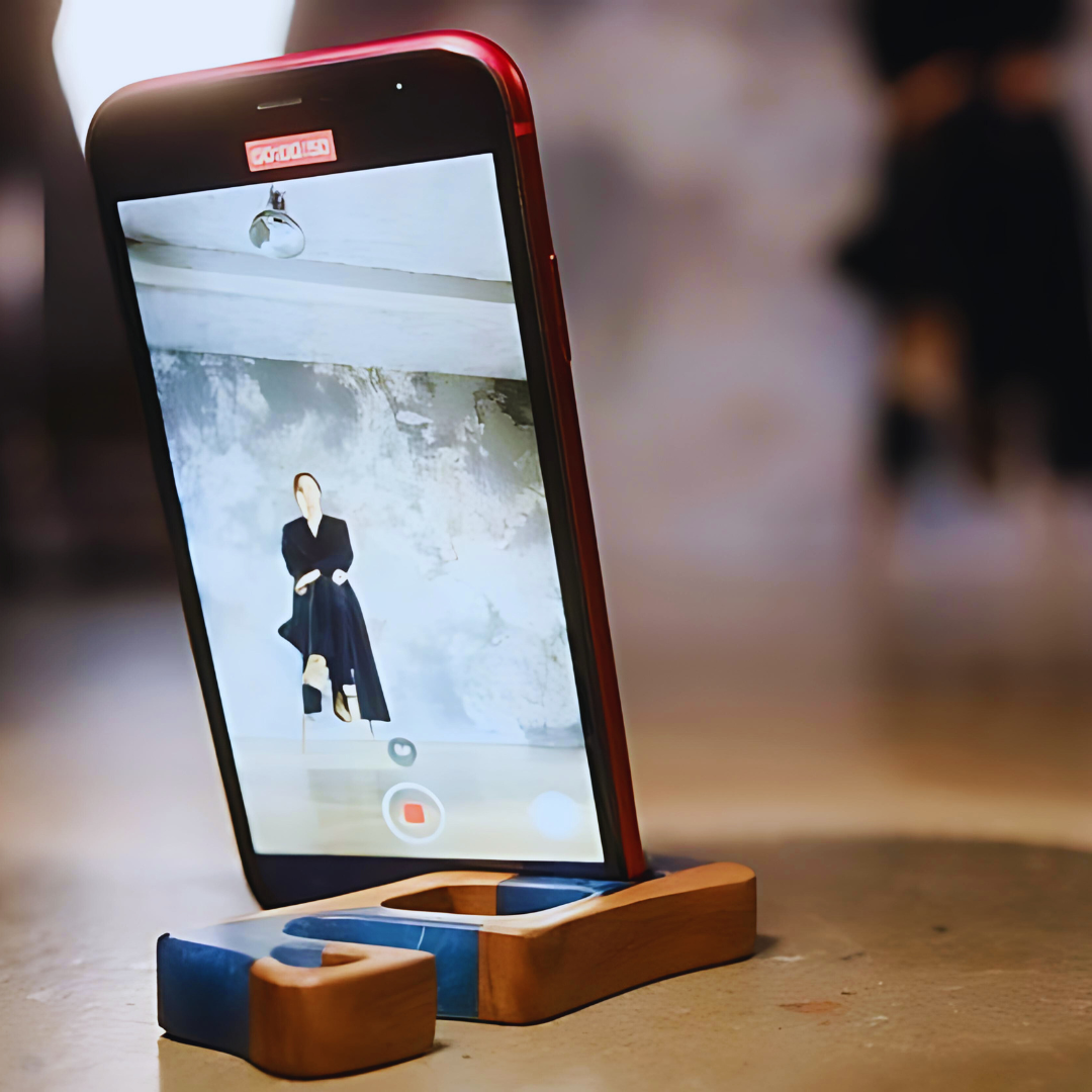 Resin Epoxy Phone Stand