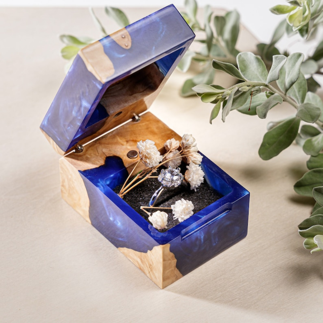 Resin Rainbow Ring Box