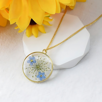 Crystal  Epoxy Resin Floral Neckless thumbnail