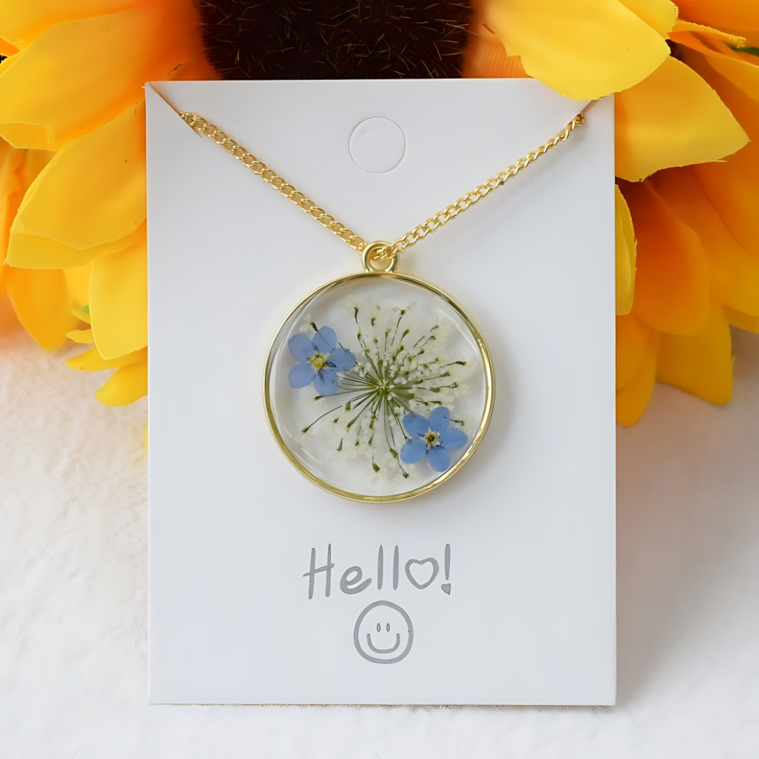 Crystal  Epoxy Resin Floral Neckless