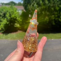 Epoxy Pyramid Ring Holder thumbnail