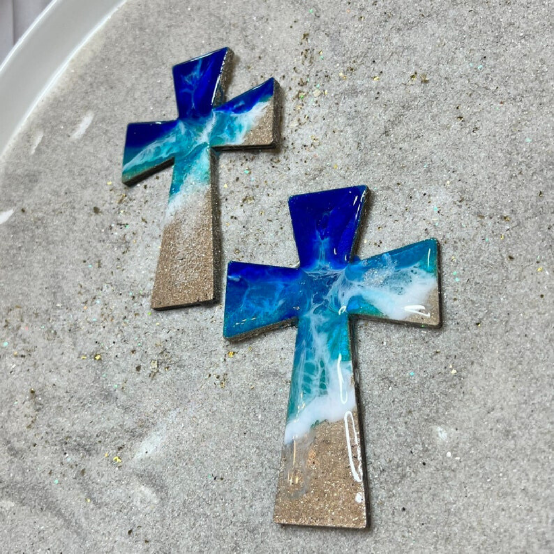 Ocean Reflection Resin Cross Sign