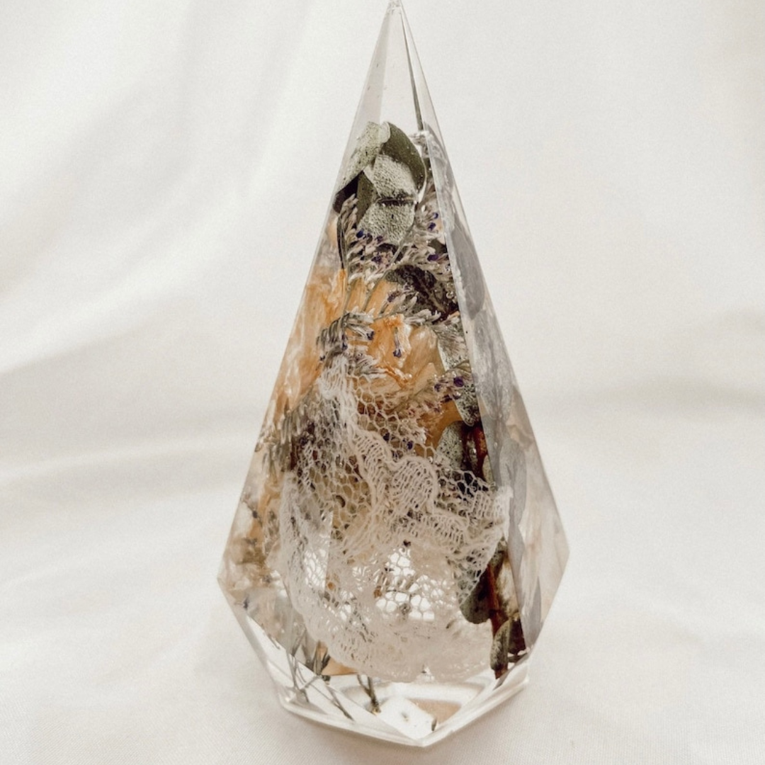 Floral Preserved Ring Holder