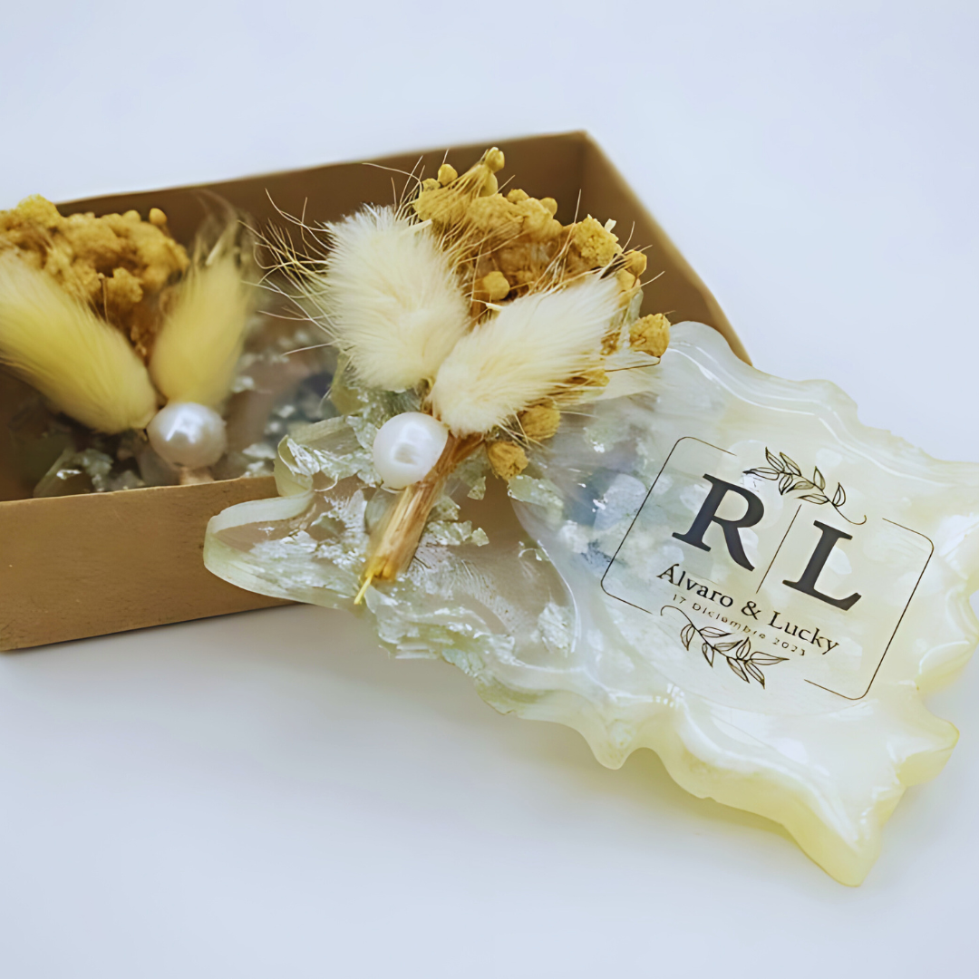 Couple Name Epoxy Wedding Favors