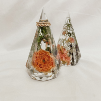 Vintage Resin Ring Holder thumbnail