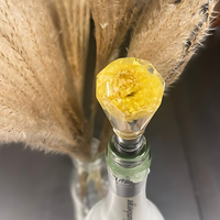 Rose Buds Epoxy Resin Stopper thumbnail