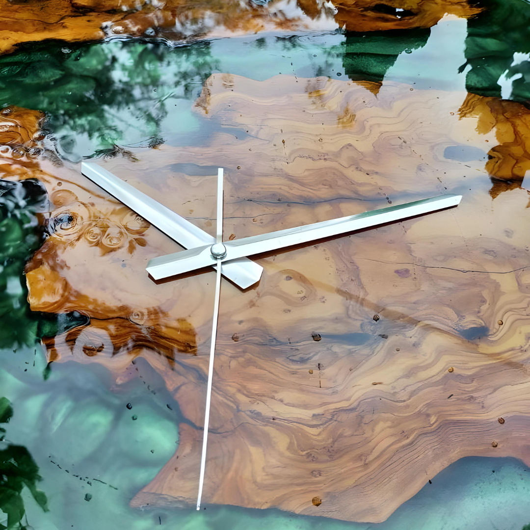 Outdoor Green Epoxy Resin Clock