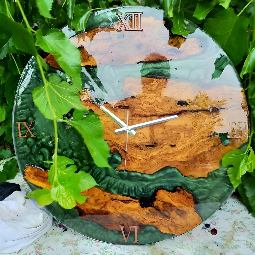 Outdoor Green Epoxy Resin Clock