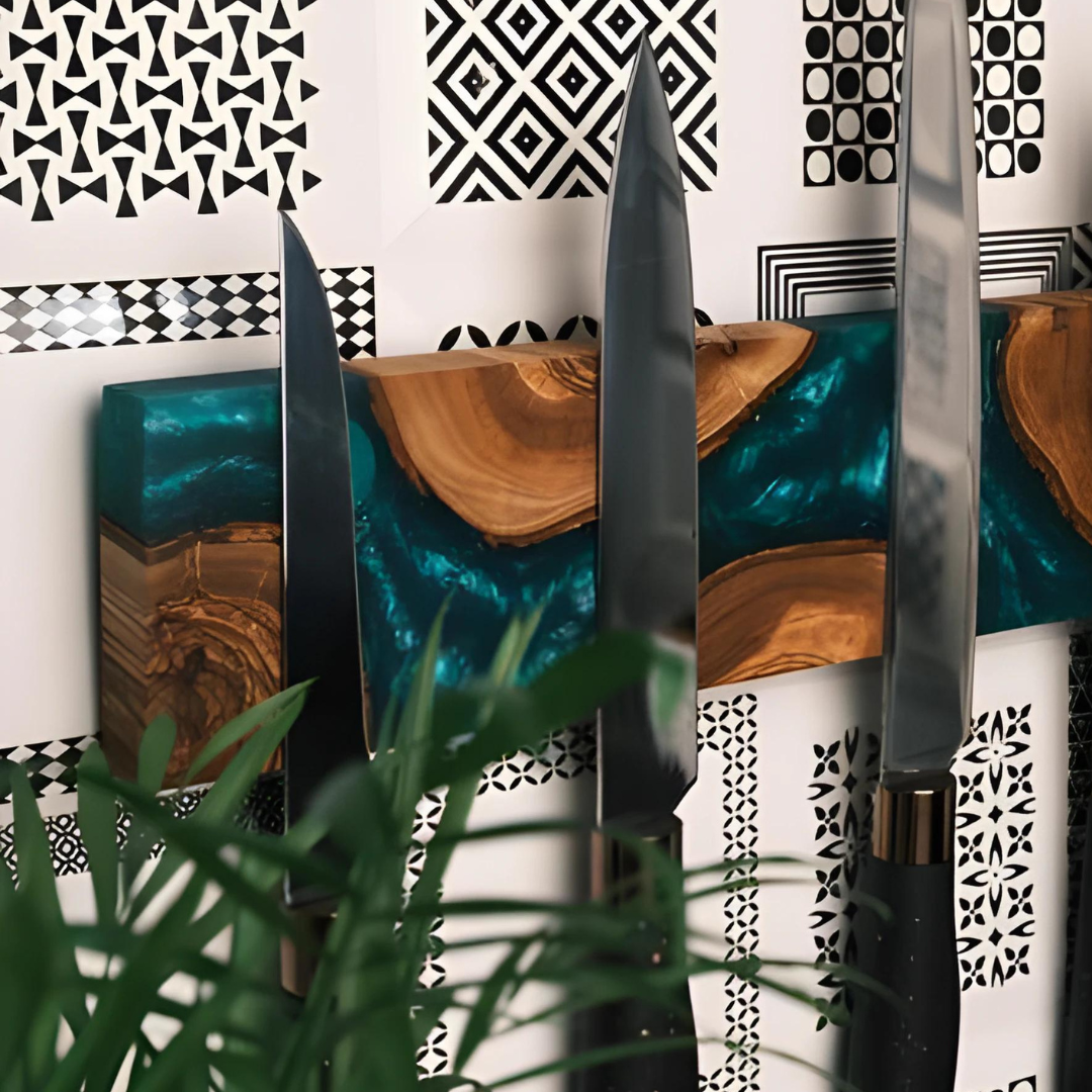 Epoxy Knife Holder