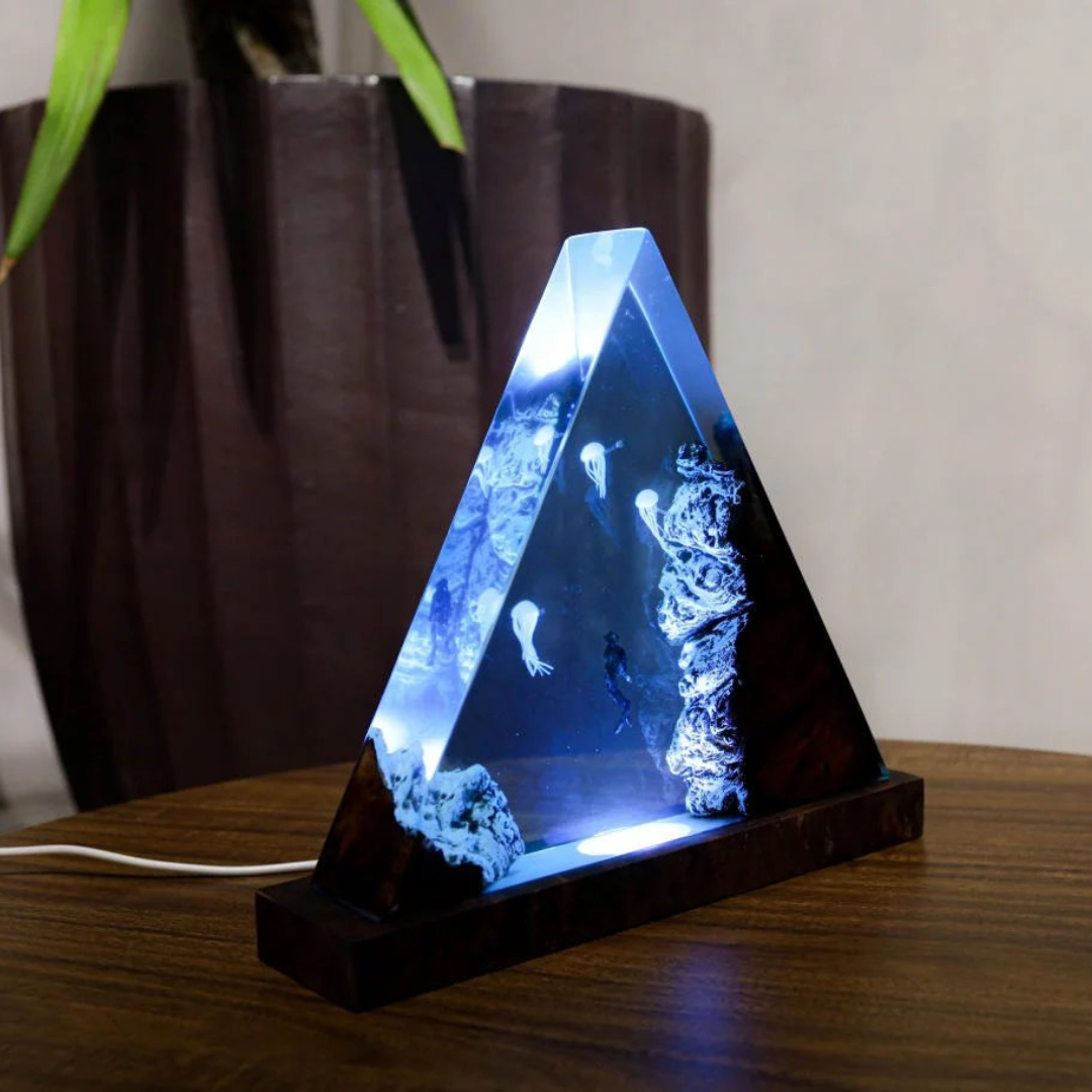 Epoxy Jelly Fish And Diver Night Light