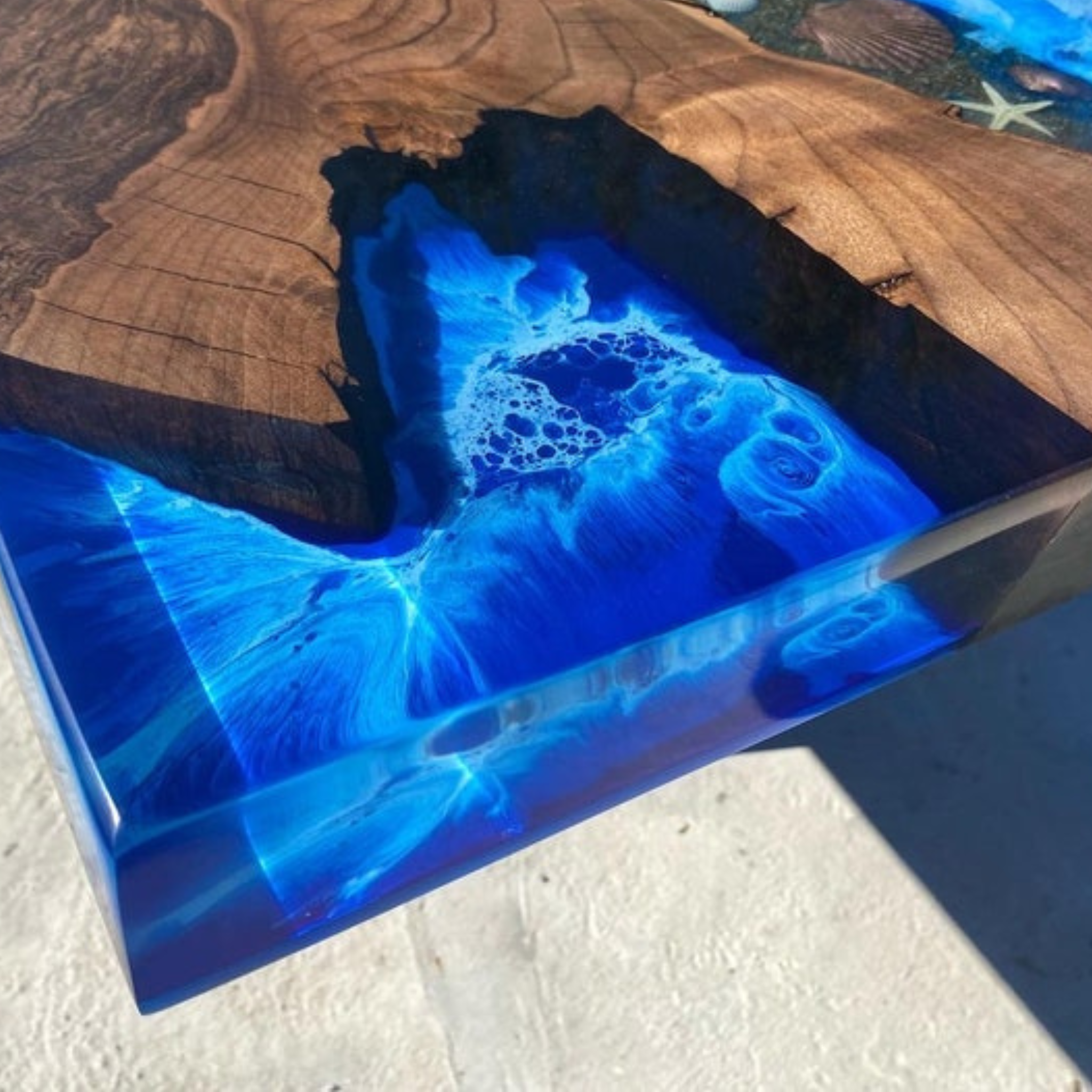 Dark Walnut Wood Ocean Table