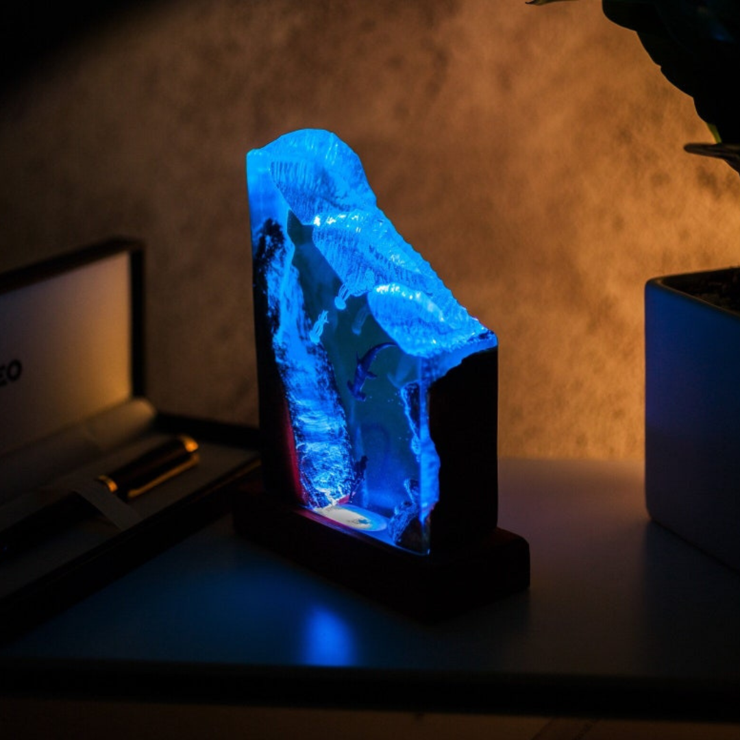 Transparent Resin Hammerhead Epoxy Lamp