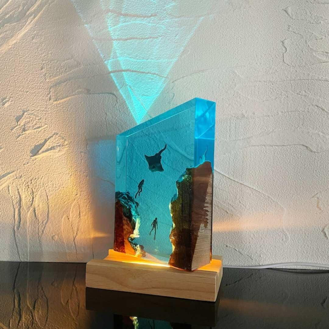 Manta Rays Couple Divers Epoxy Night light