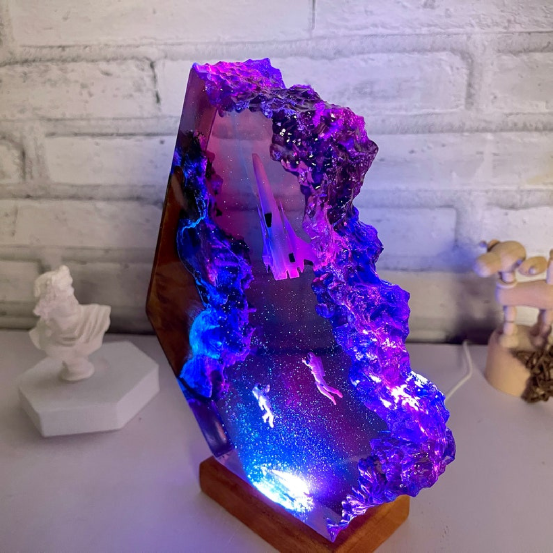Resin Galaxy Astronaut Lamp