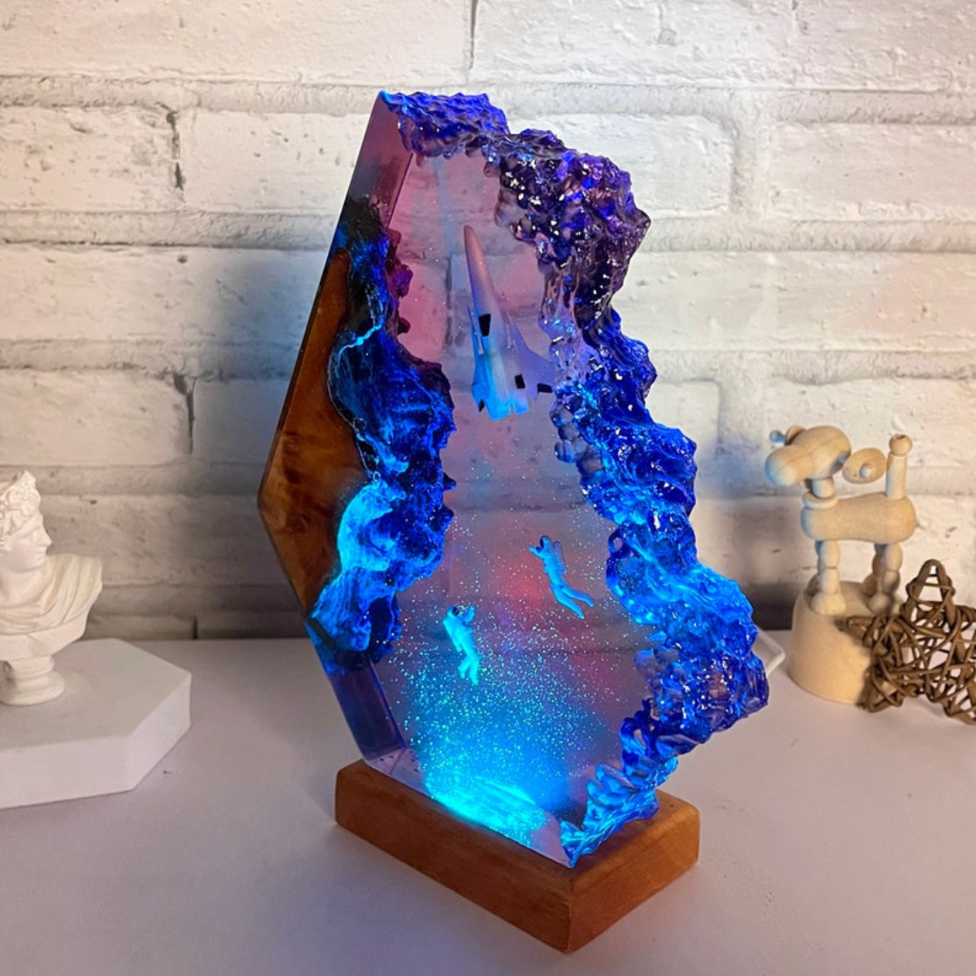Resin Galaxy Astronaut Lamp