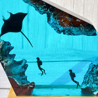 Manta Ray Mystique Epoxy Resin Lamp thumbnail