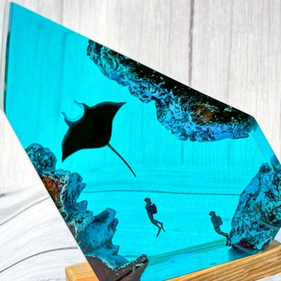Manta Ray Mystique Epoxy Resin Lamp