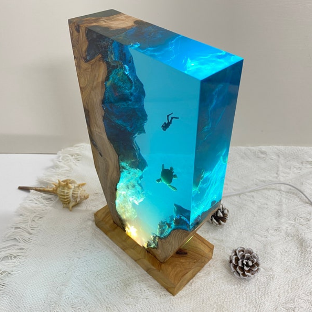 Diver And Turtle Epoxy Night Light