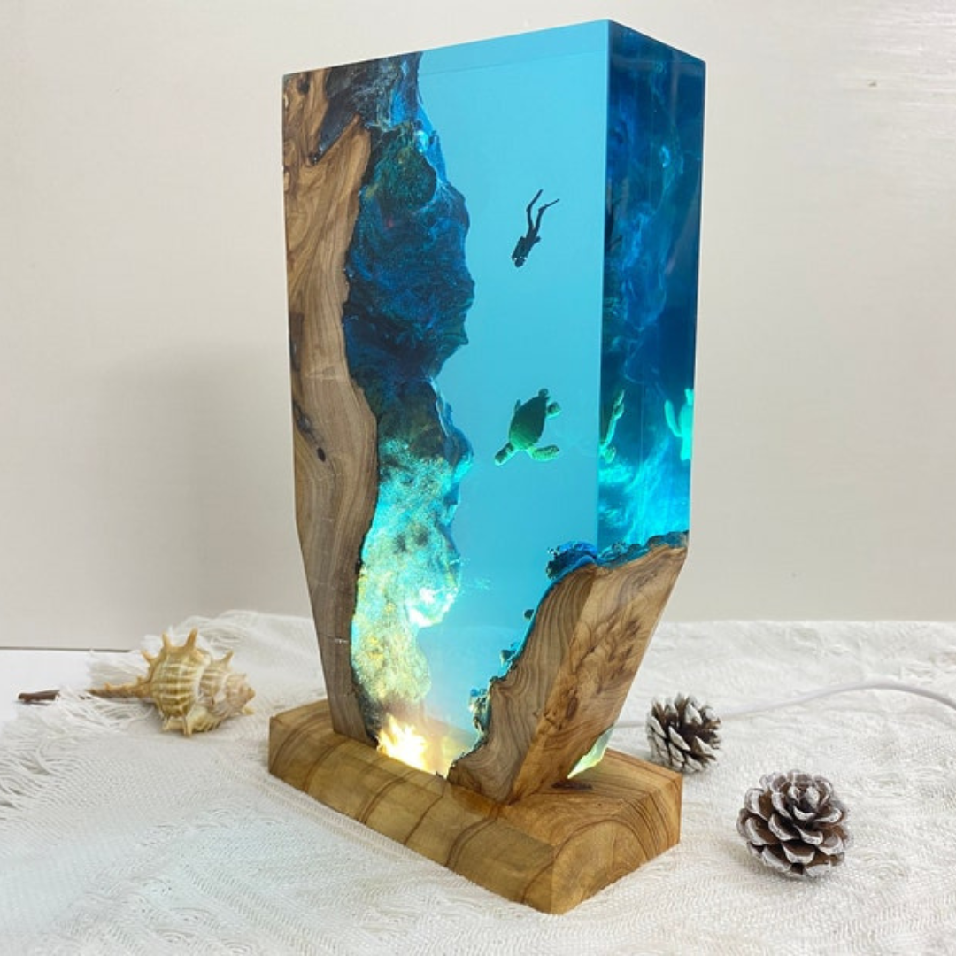 Diver And Turtle Epoxy Night Light