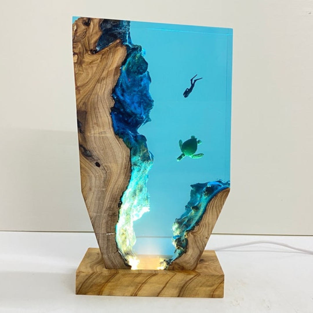 Diver And Turtle Epoxy Night Light