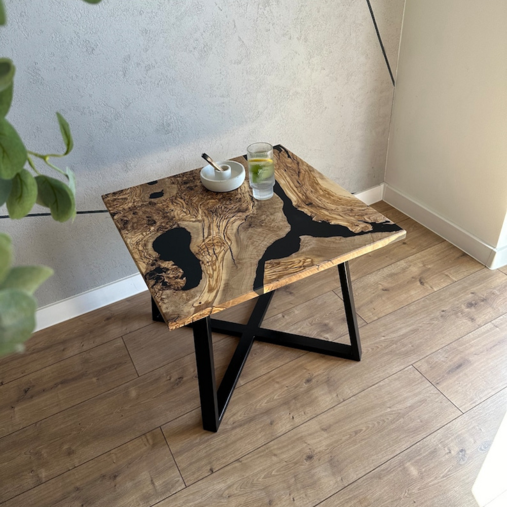 Coffee table made of olive wood and epoxy resin