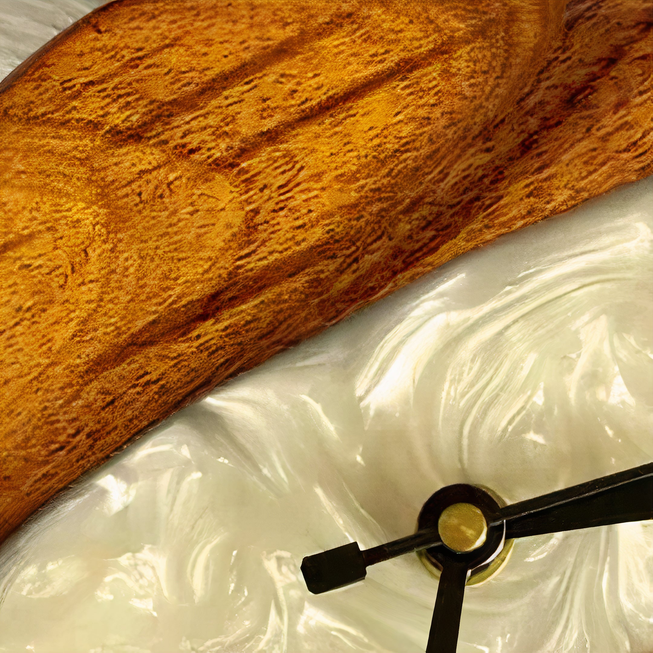 Pearl White Epoxy Resin Wall Clock
