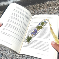 Handmade Resin Bookmark with Purple Pressed, Dried Flowers thumbnail