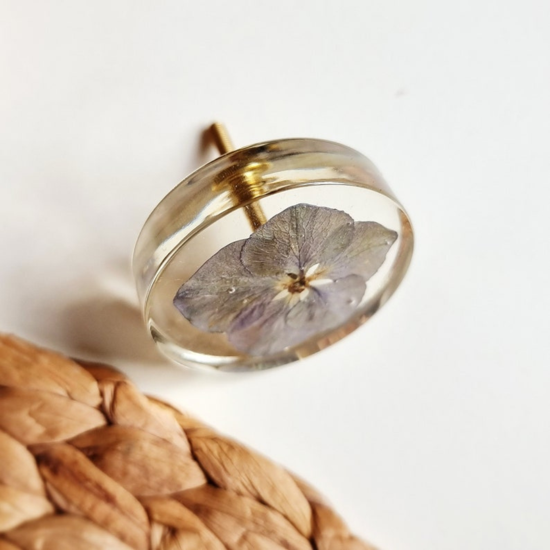 Epoxy Vintage Knob With Flowers