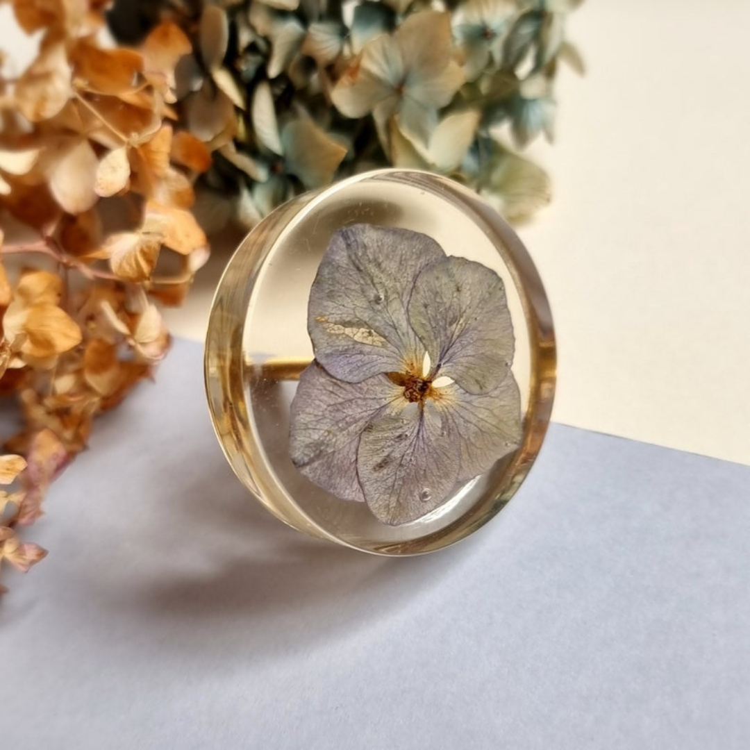 Epoxy Vintage Knob With Flowers
